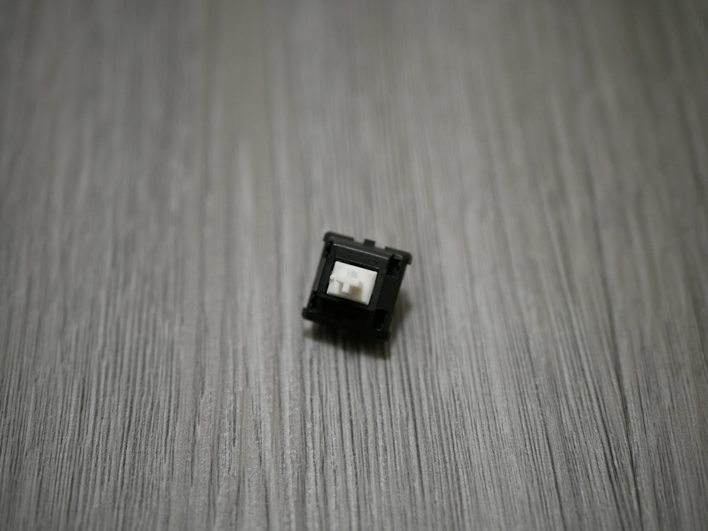 MX White 5 Pin